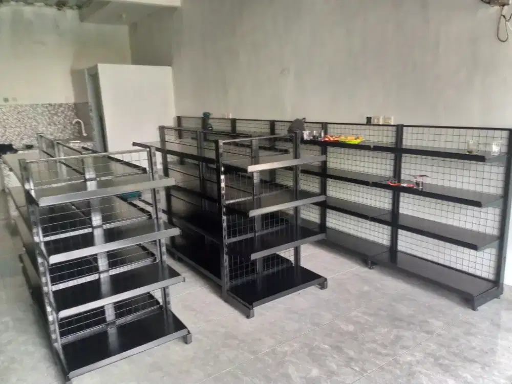 Rak dan meja kasir minimarket berkualitas