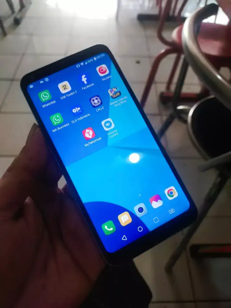 Lg q6 plus 4/64 hp casan