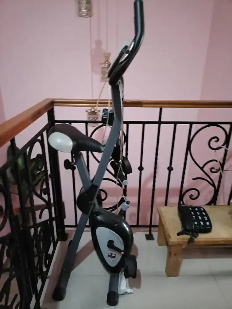 Yg Mau Turunkan BB Sepeda Statis Kuat Tahan Lama