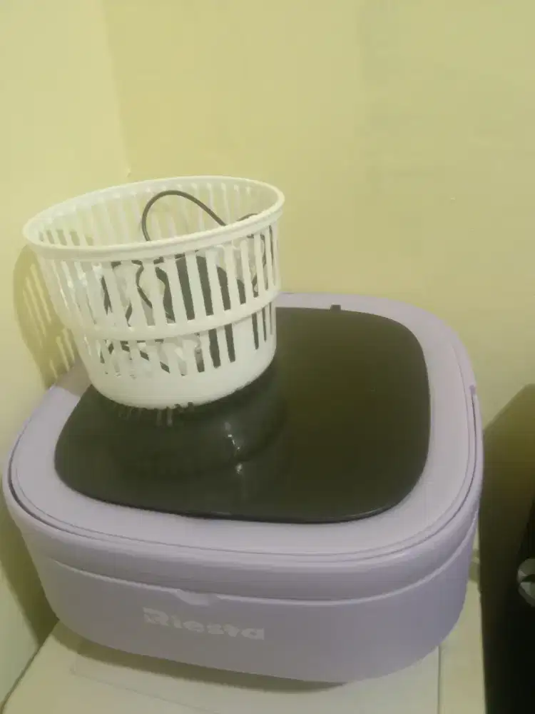 Mesin cuci mini portable bekas baru