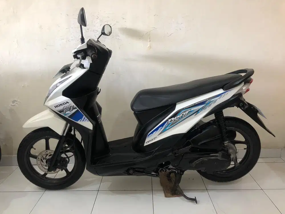 Honda Beat fi Th.2014 white!!