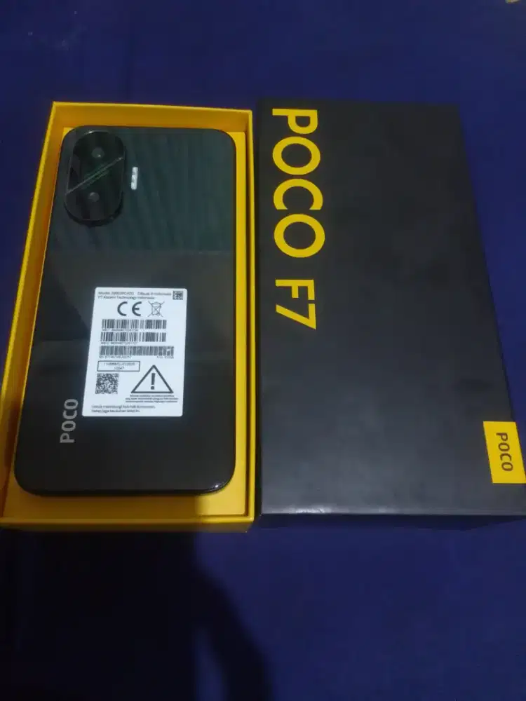 Poco F7 12/512gb