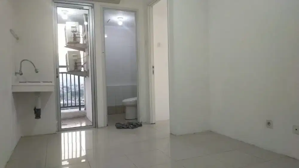 Dijual cepat unit 2BR kossongan tower Baru Apt bassura city