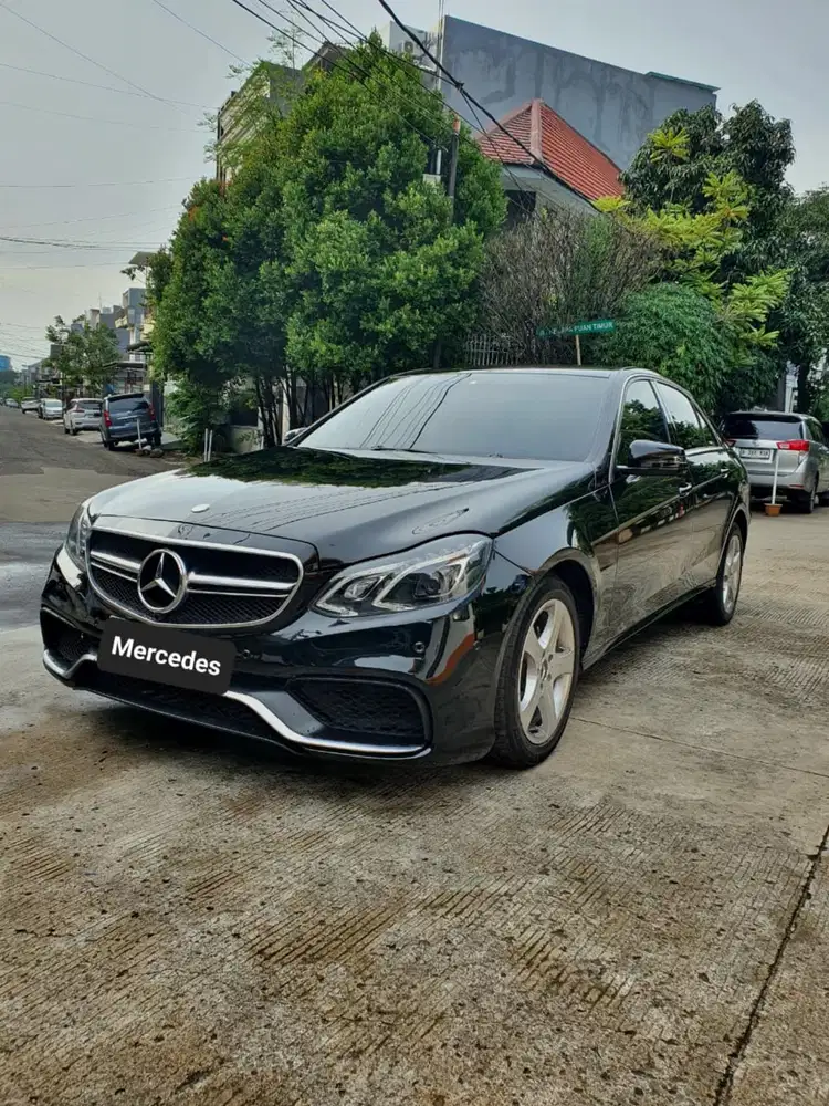 Mercy E200 AVG 2015 tgn 1 Low KM