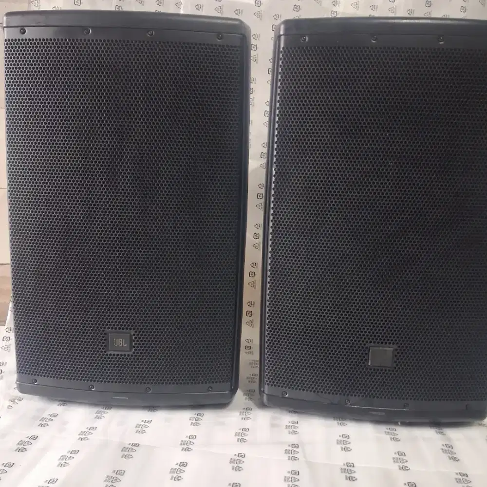 Speaker aktif JBL 615 original