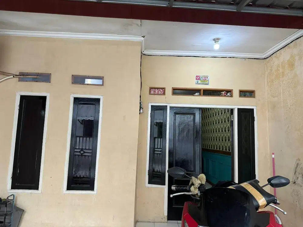 RUMAH DIKONTRAKKAN MURAH