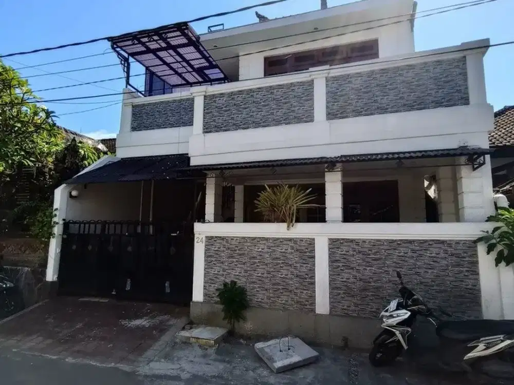 Rumah 2 Lantai Siap Huni Dijual, di Area Strategis Denpasar Barat