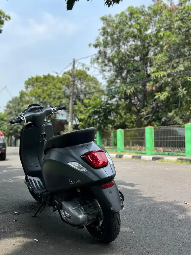 Di jual butuh vespa sprint