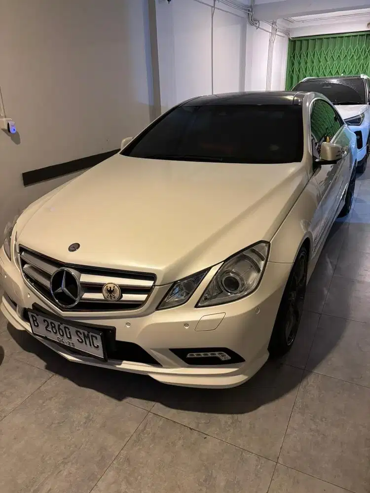 For sale Mercy e350 coupe tahun 2010