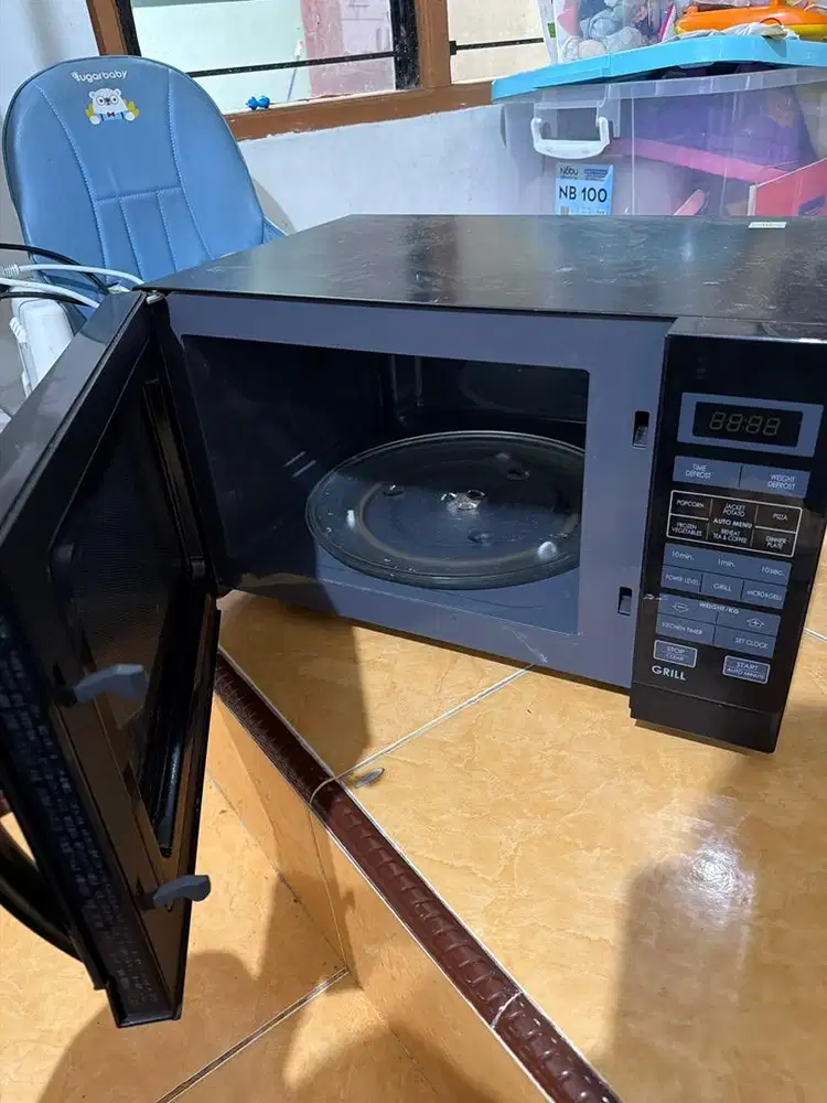 Microwave sharp 25L