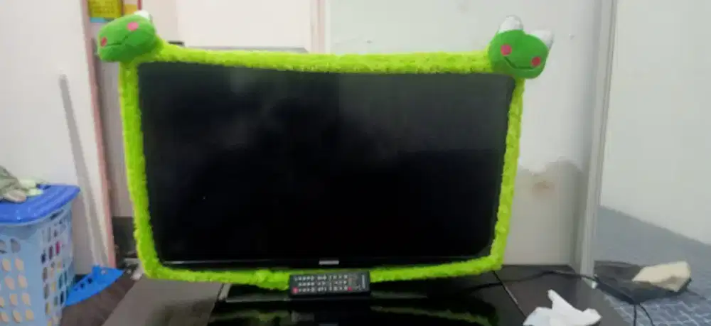 Di jual tv bekas 32inch