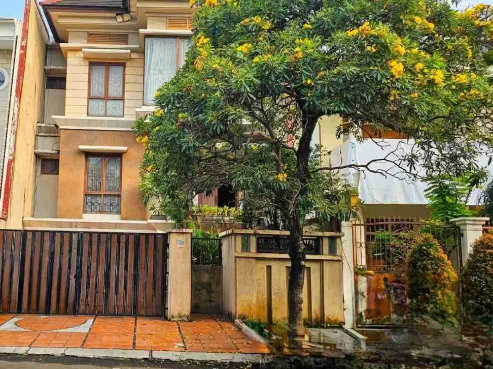 Permata Buana Rumah 3 Lantai Hadap Utara