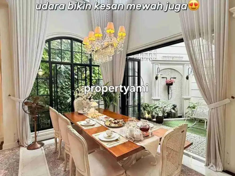 jual rumah cantik Fully Furnished mewah di Condet kramat jati Jakarta Timur