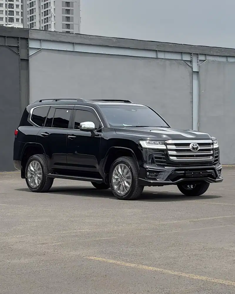 Toyota Land Cruiser VXR 2026 Diesel Hitam