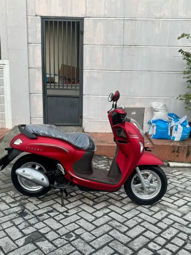 KM 80 KILO! HONDA SCOOPY PRESTIGE 2025 PAJAK BULAN 08-2026 GRESS