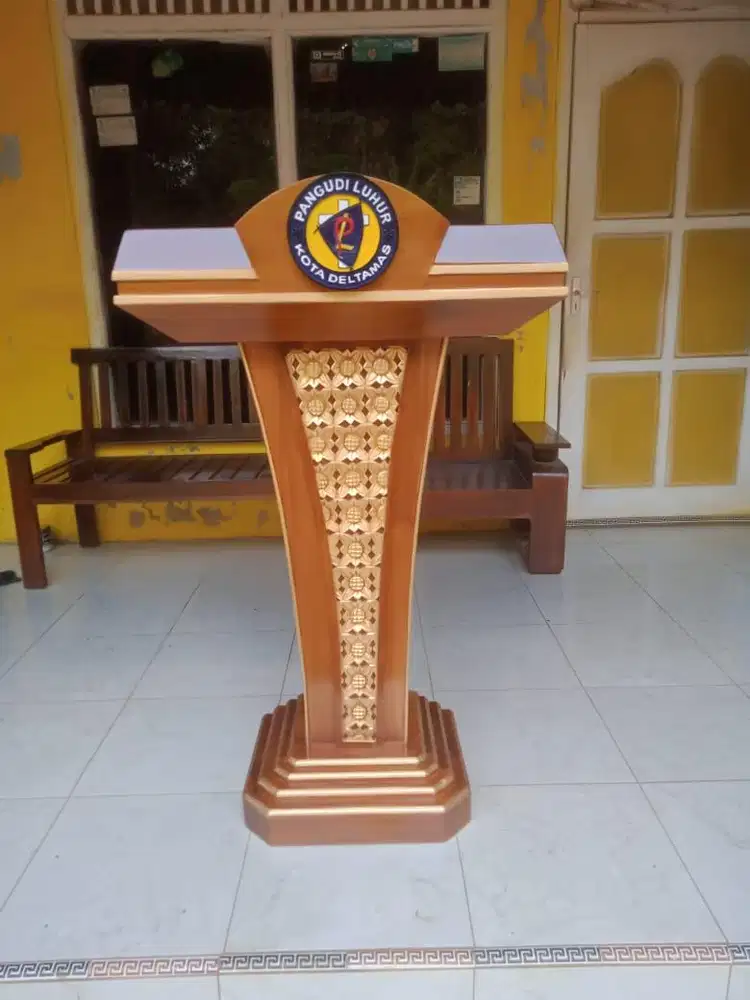 Podium pidato kepresidenan material full kayu jati