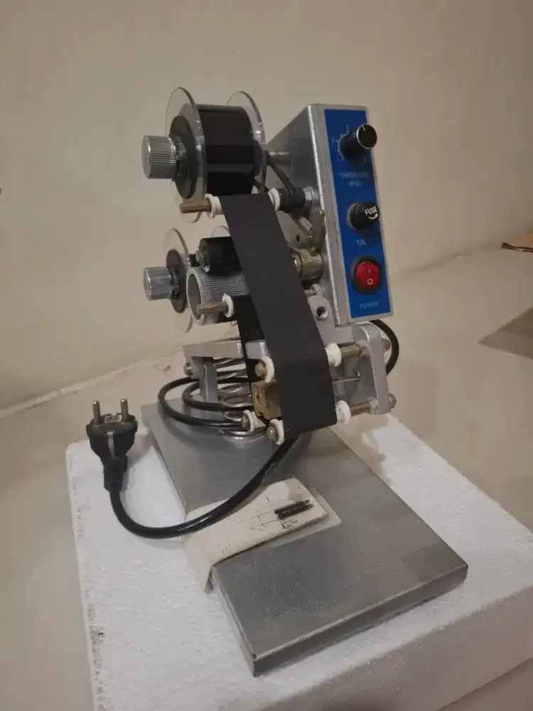 Mesin Expired date / Mesin Coding / Mesin pencetak taggal kadarluarsa