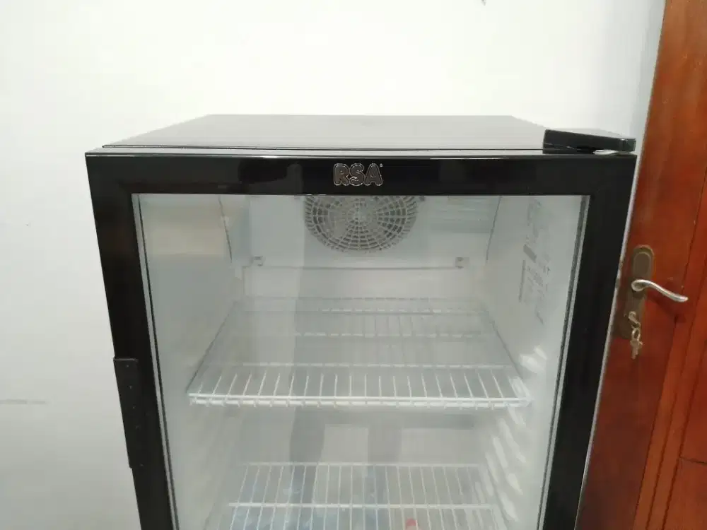 SHOWCASE RSA AGATE 200 LIKE NEW