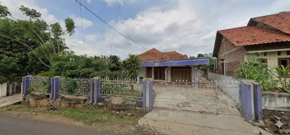 DISEWAKAN Lahan & Rumah Strategis 410 m² utk USAHA