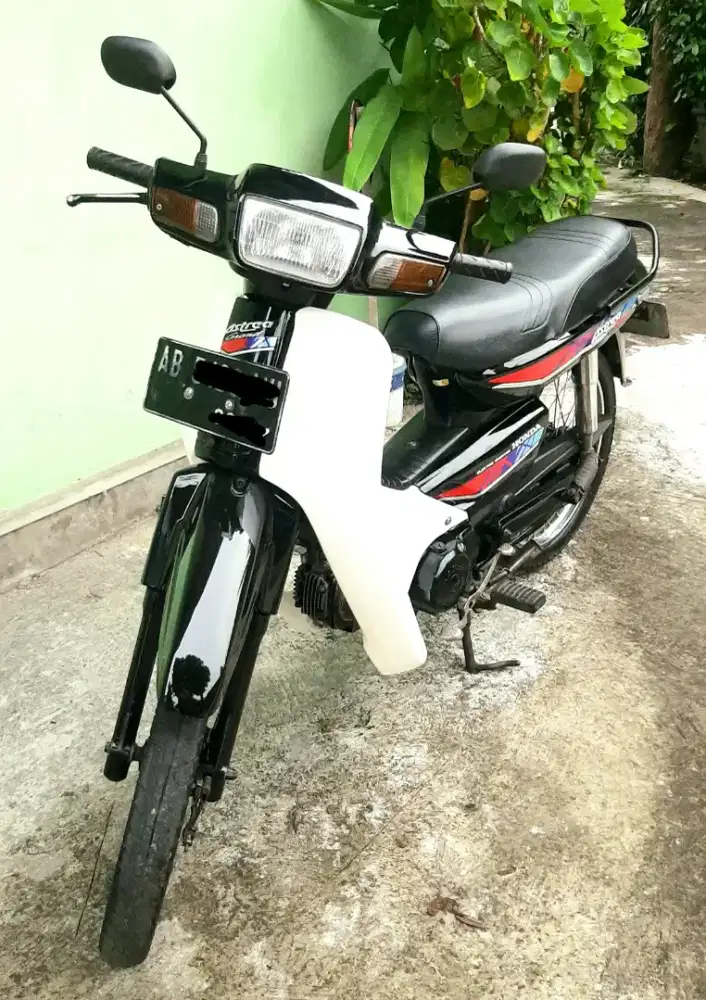 Honda astrea grand
