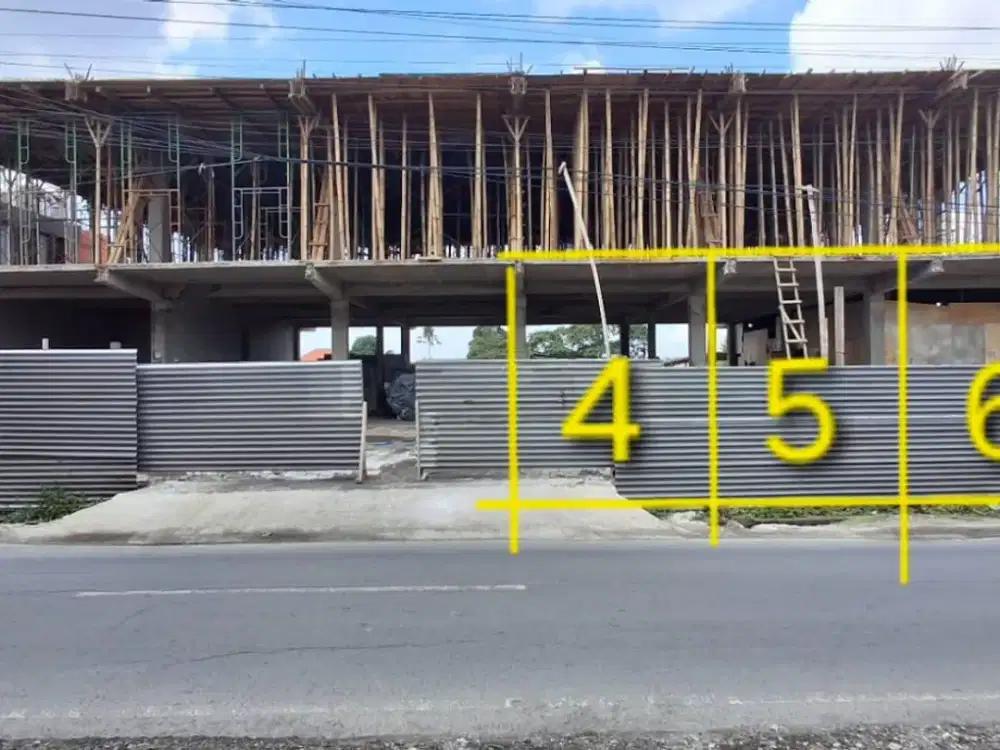 Disewakan Ruko depan resto ME VUI Padang Linjong Canggu