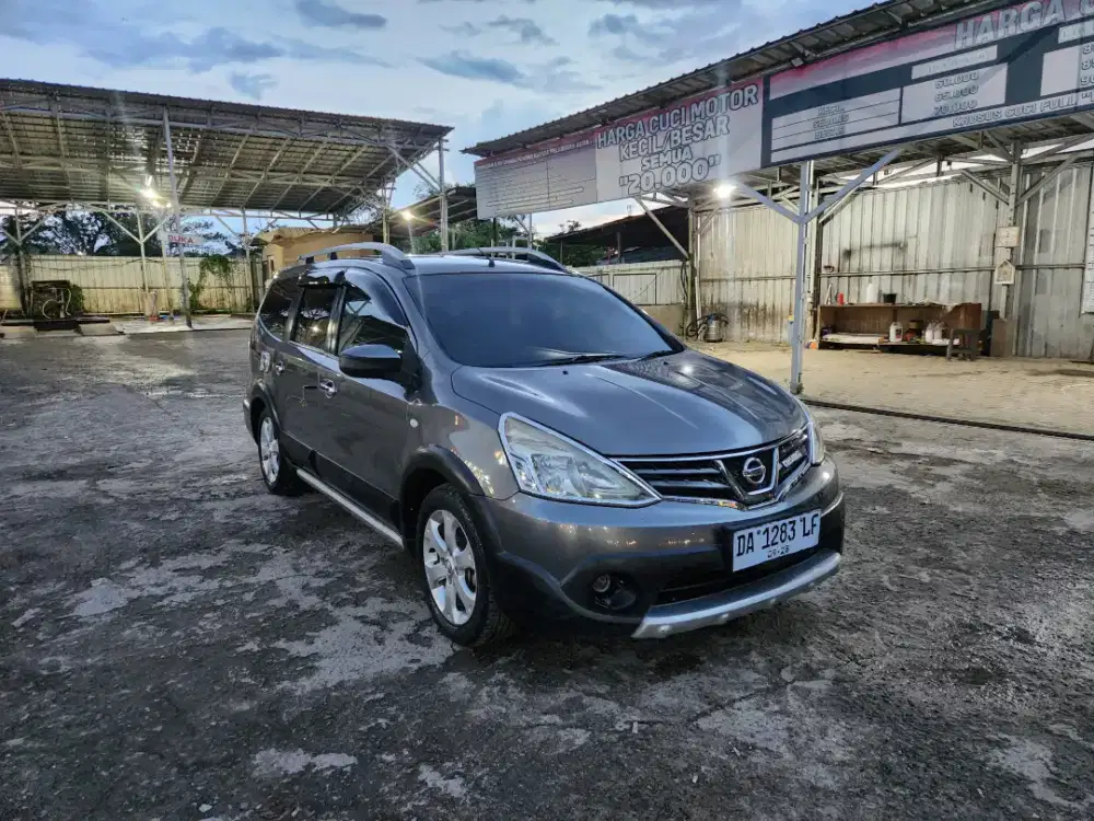 Nissan Livina X.Gear Matic 2013