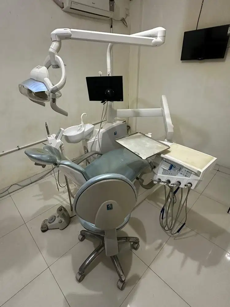 Dicari pemilik berikutnya: Dental Unit STERN WEBER S200 made in Italy