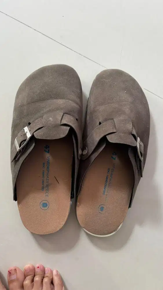 Sepatu & sandal pria