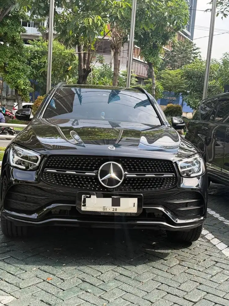 Di jual cepat Mercy Glc nik 2022 pemakain 2023, km -129.000an