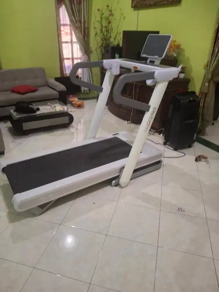 Di jual treadmild Q1 irebon