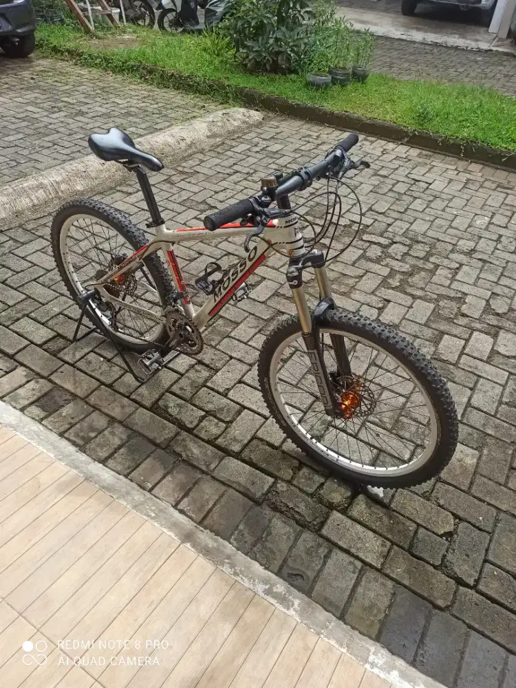 Sepeda Tempur Selat Hormuz Muraha Meriah