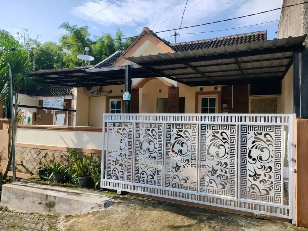 DISEWAKAN RUMAH SEMI FURNISHED PERMATA PURI NGALIYAN SIAP HUNI