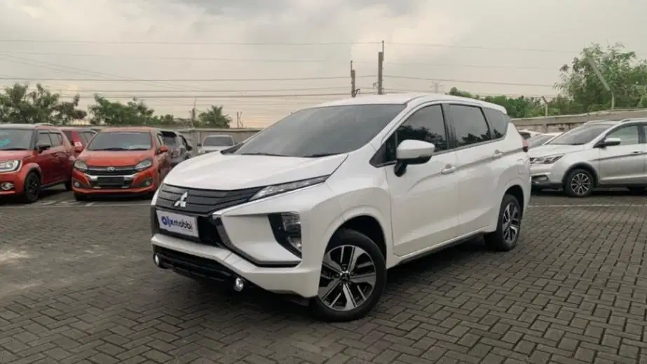 LOW DP Mitsubishi Xpander 1.5 Exceed Bensin-AT 2019 BRB
