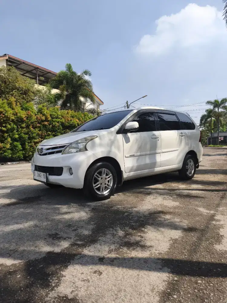 XENIA R DELUXE MATIC 2013