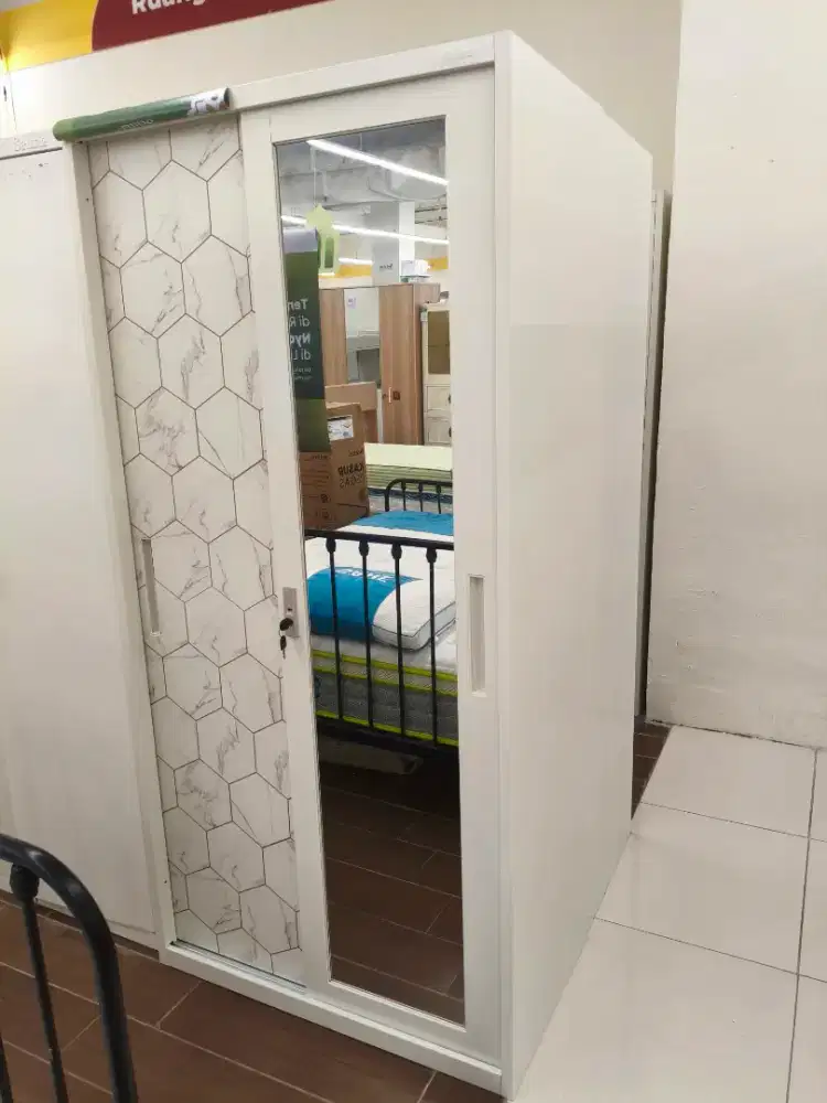 Selma Alexis Lemari Pakaian 2 Pintu Geser