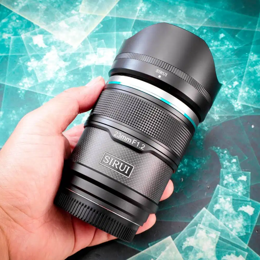 Sirui Sniper 23mm F1.2 Autofocus for Sony. Fullset Like New