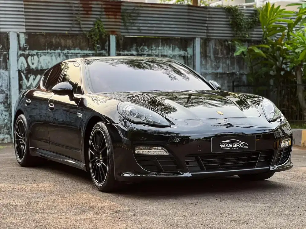 Porsche Panamera 3.6 Platinum Edition 2013