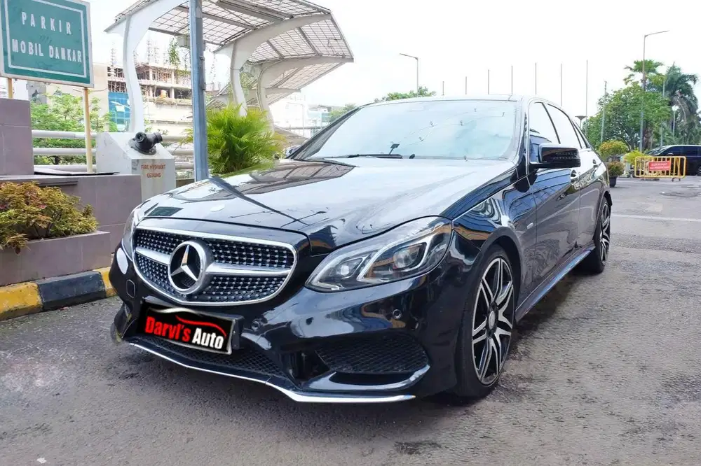 MERCEDES BENZ E400 E 400 AMG Panoramic facelift