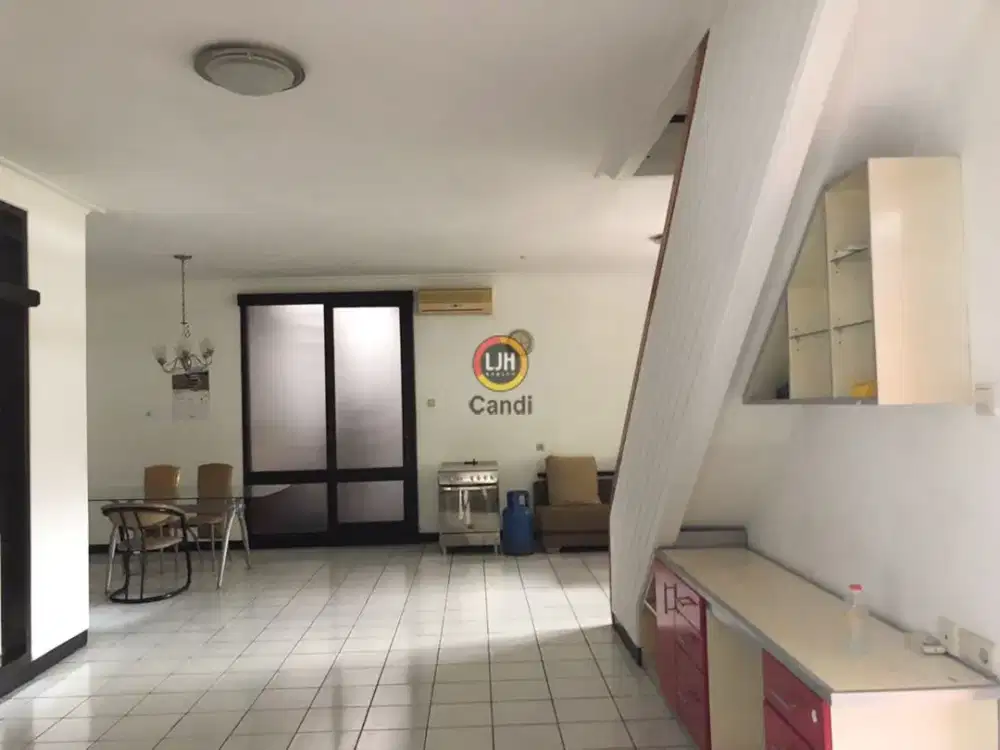 Rumah di Pandean Lamper Majapahit Semarang