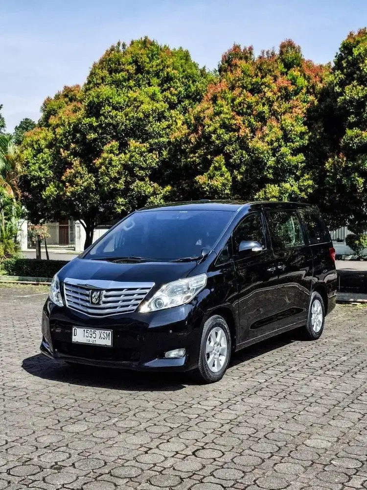 Toyota Alphard Q Low Km 2009