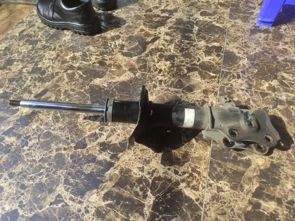 Shockbreaker Depan Rush/Terios 2018+ (Kanan Kiri) -