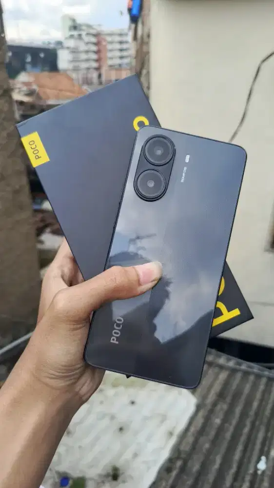 .   POCO X7 PRO