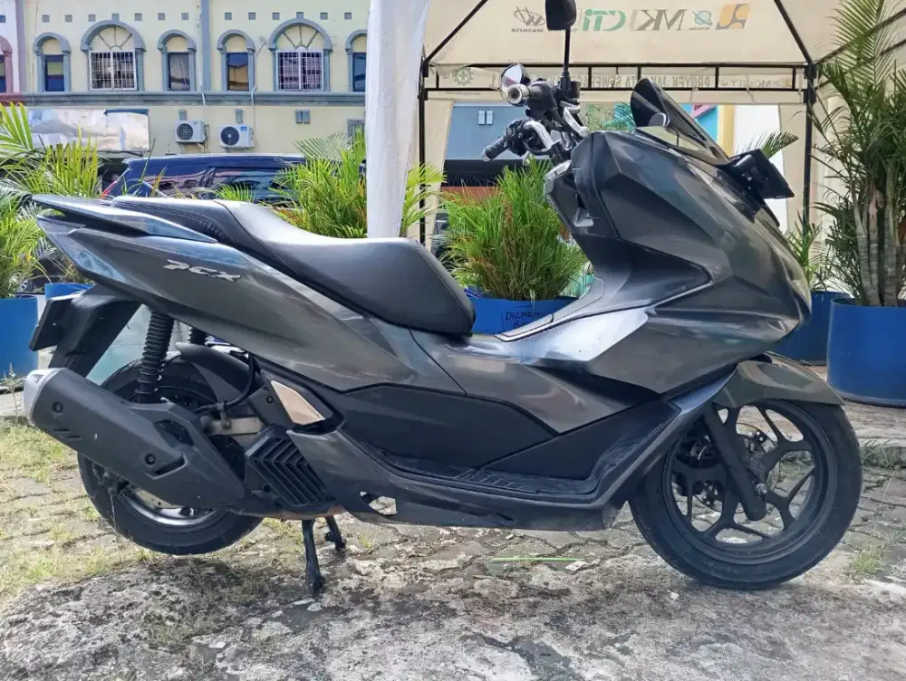 Dijual Motor Honda PCX 160  CBS Tahun 2021