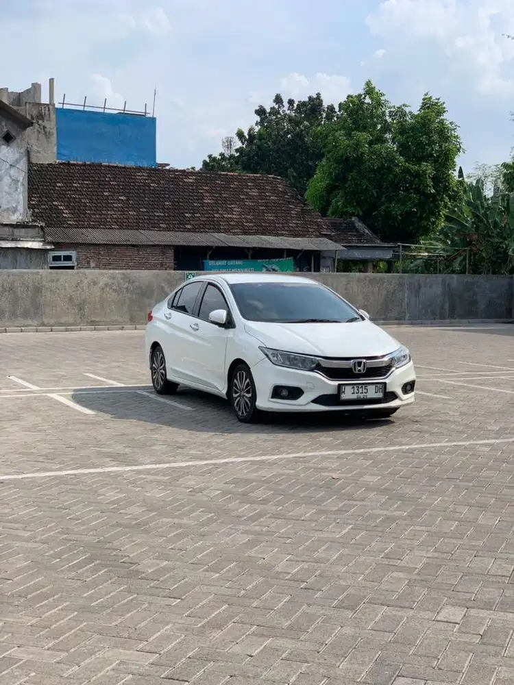 HONDA CITY E 2018 CVT PUTIH