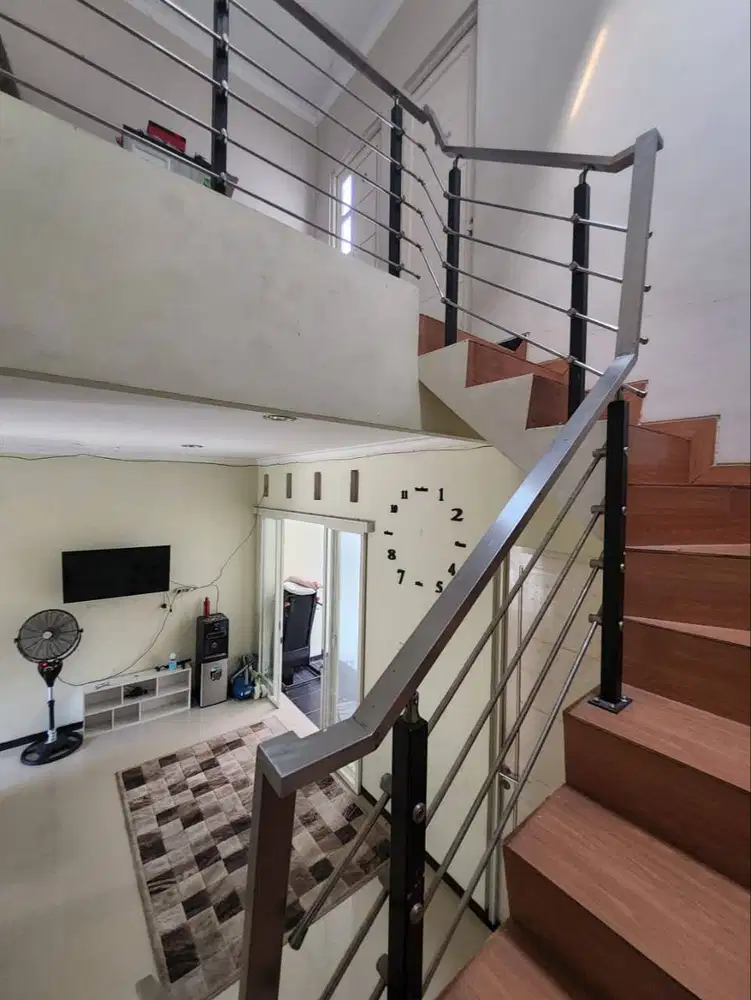 Rumah 2 lt + furniture Sidoarjo kota