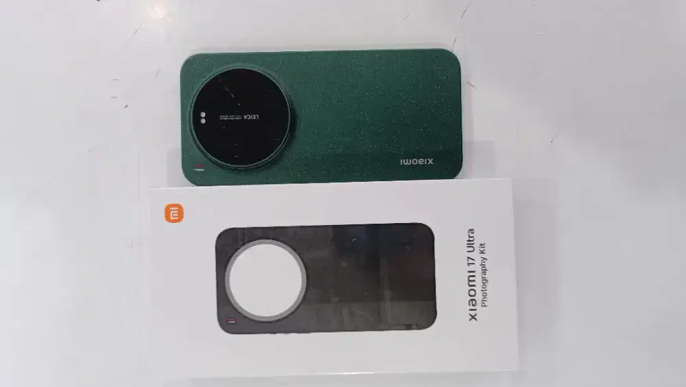 Xiaomi 17 ultra Free photography kit !!