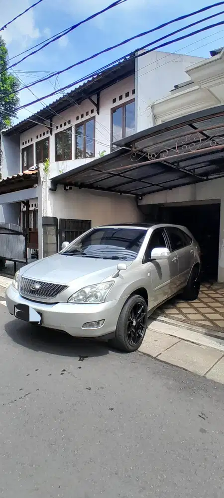 Toyota Harrier 2004 Bensin