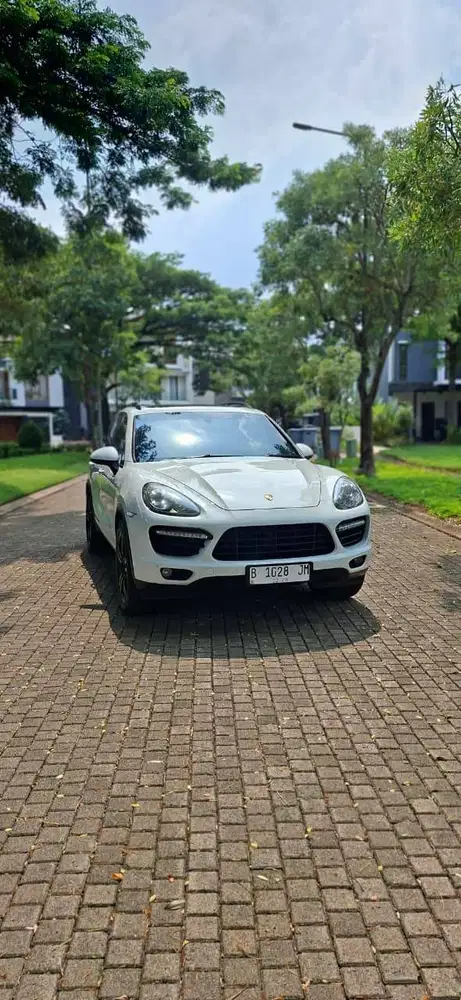 Porsche Cayenne Turbo 2013 Putih White Cayenne 2012 2014 FULL SPEC