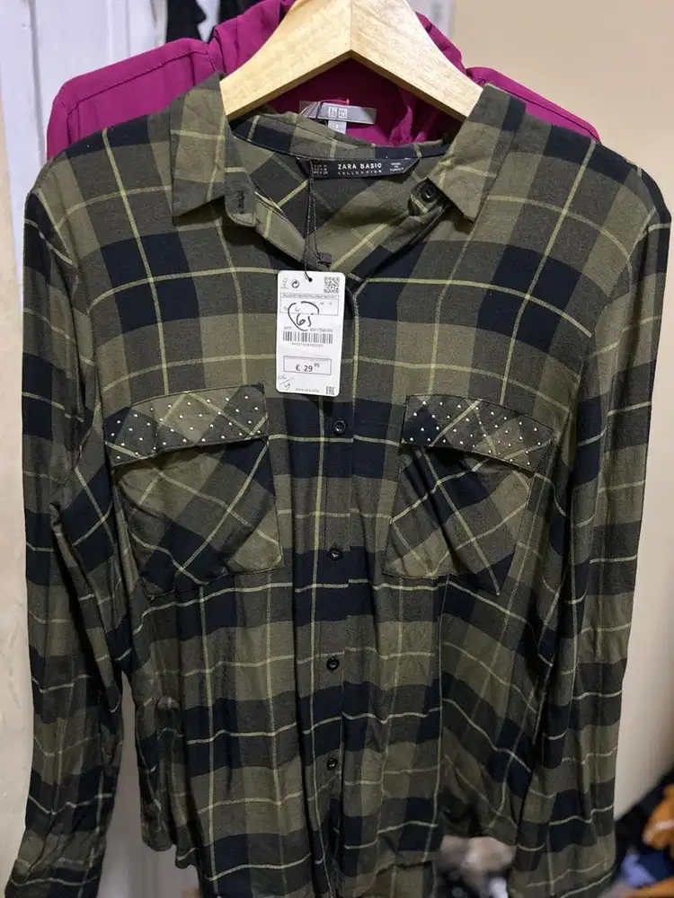 Zara basic kotak hitam hijau