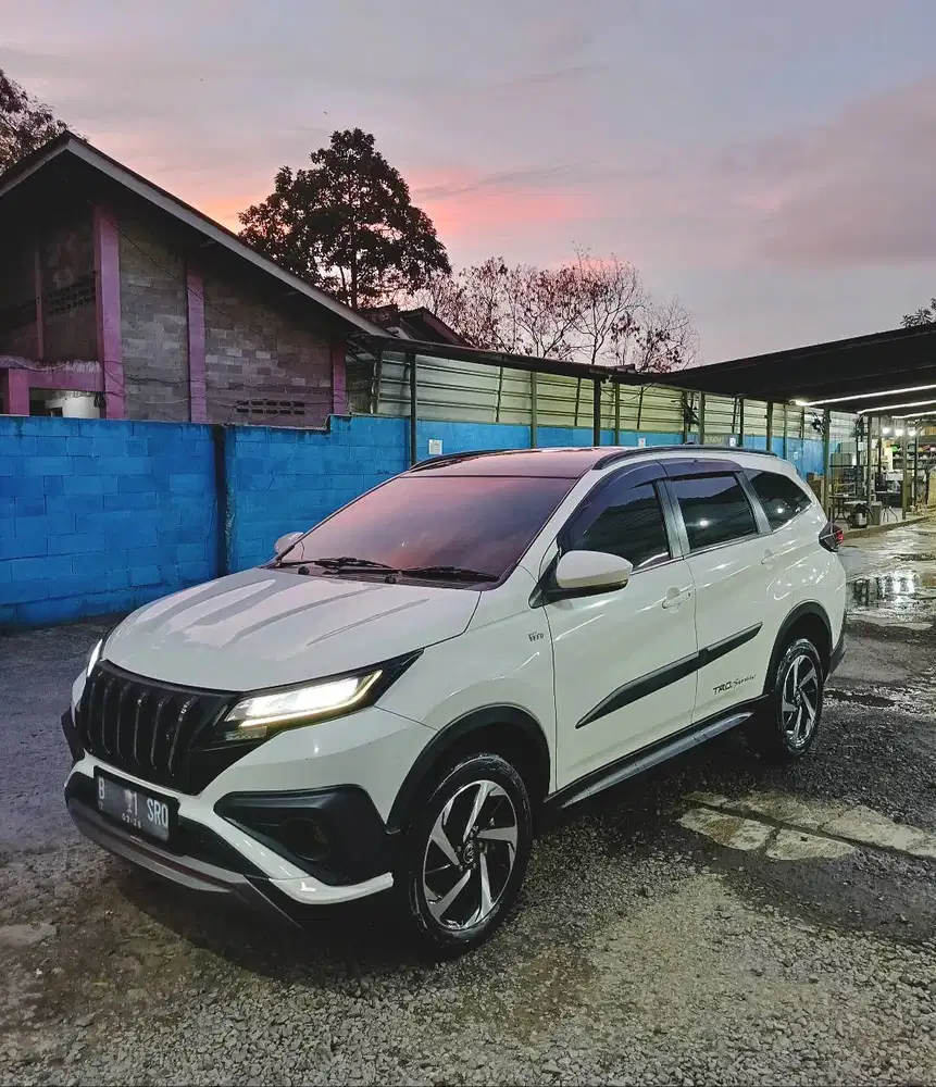 Toyota Rush AT TRD Sportivo 2021 -Full Ori, Low KM, Mulus, Pjk Panjang